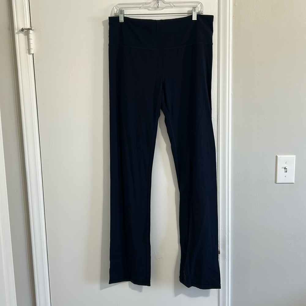 Athleta elation yoga pants